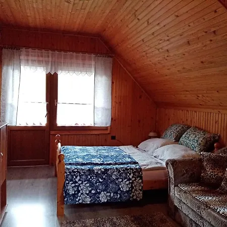 Erdei Szalonka Vendeghaz Holiday home